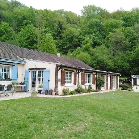 21 Couchages Avec Piscine Interieure Chauffee Nyaraló