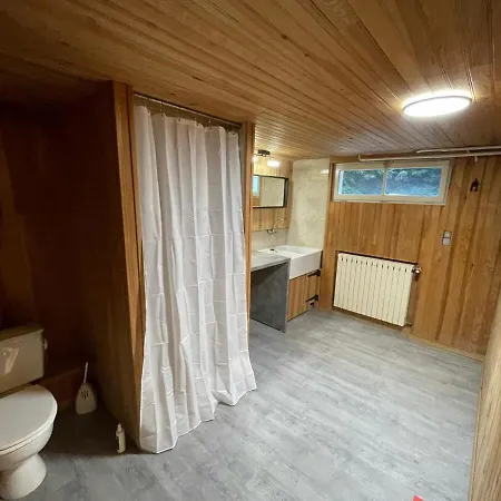 21 Couchages Avec Piscine Interieure Chauffee Holiday home